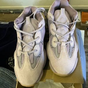 Yeezy 500